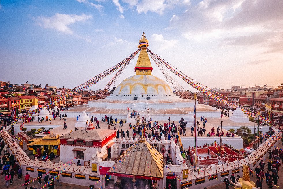 TrafalgarUSA's tweet photo. Thinking about heading to Nepal? Here's our top six unforgettable local experiences to help you connect to the people and places of this magnificent country.  
🇳🇵 #Nepal https://t.co/qCsxobJqtp https://t.co/1o9pd8Zc7n
