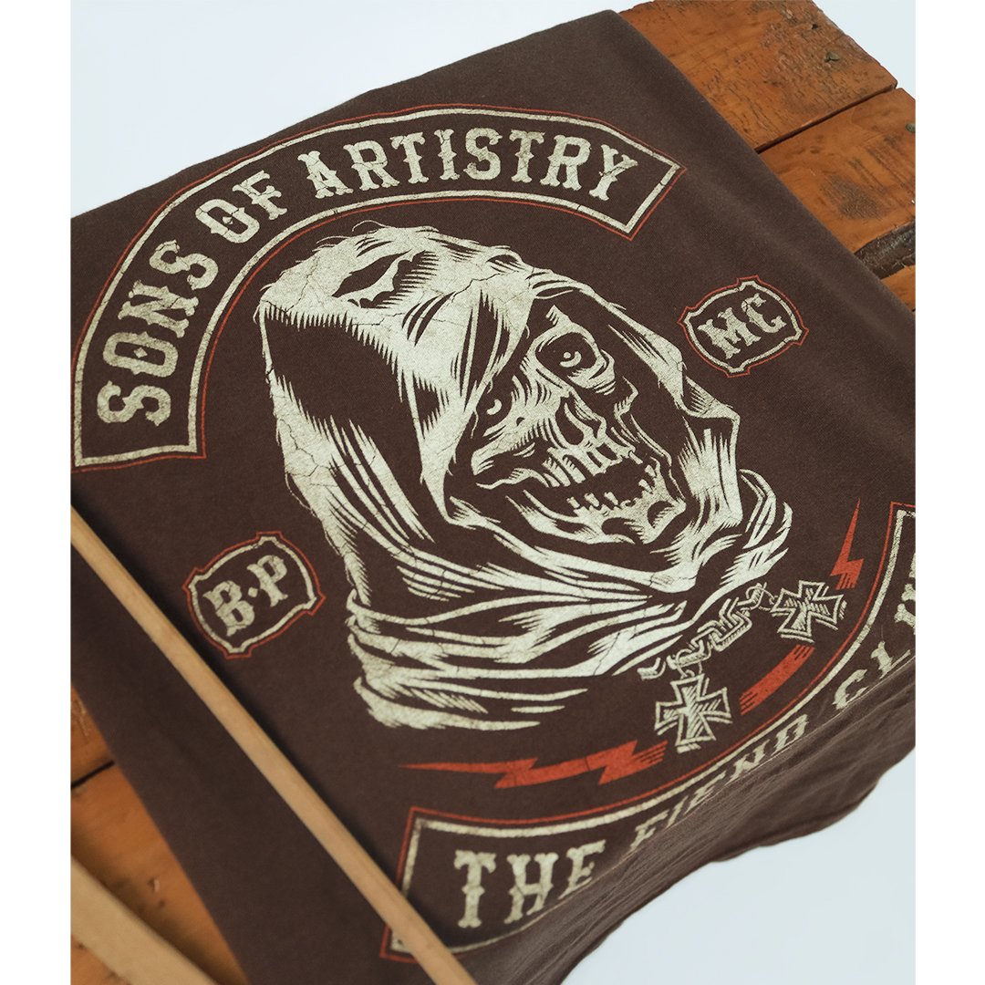 butcherproject's tweet image. SONS OF ARTISTRY (The Fiend Club) #butcherproject #motorcycles GRAFIX for MOTORRIDER #OnlineShop IG : instagram.com/butcher_projec…