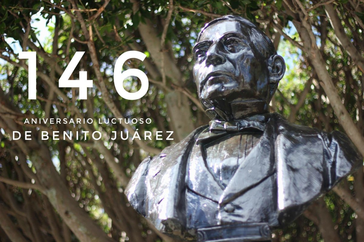 MarioGuillenFox's tweet photo. Este día, acompañado del Honorable Cabildo, Directores y Coordinadores del ayuntamiento, encabecé la ceremonia conmemorativa del 146 aniversario luctuoso del Lic. Benito Juárez García.
#SrFox https://t.co/uaN1DDXlUH
