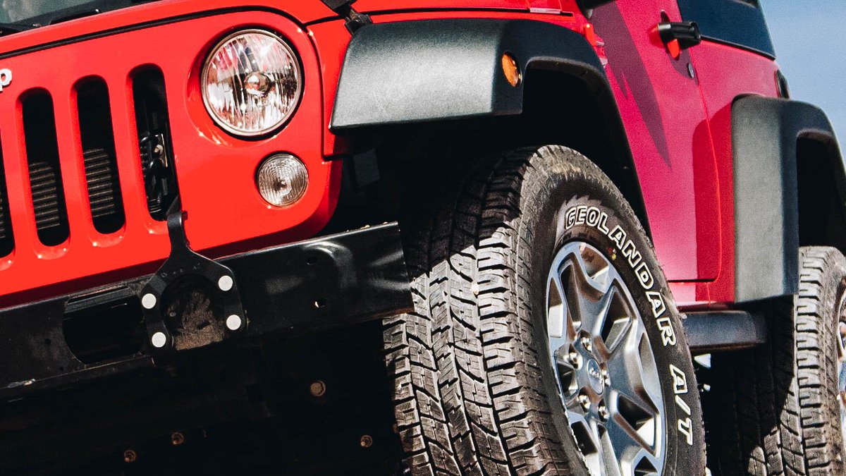 Yokohama Tire Who Would You Take On Your Next Jeep Journey Jeep Jeep Wrangler Geolandar G015 Allterrain Onyokohamas Yokohamatire T Co Uvvqt2ugu5