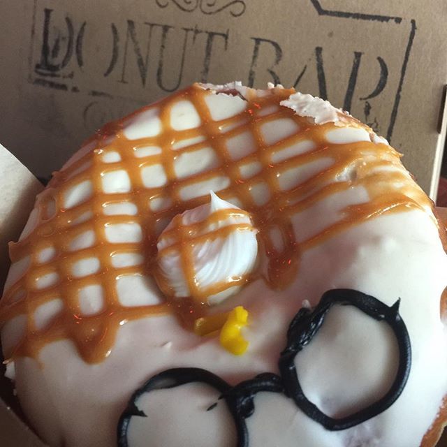 a perfect start to #sdcc2018 <a href="/donutbar/">Donut Bar</a> ift.tt/2uwHfKz