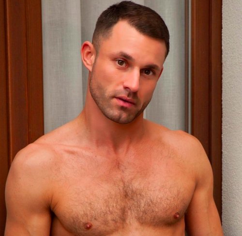 jamiehpevents's tweet photo. ARTIST CHANGE TO #SBN'S PLAYBILL OF BADNESS at @FireVauxhall, Sunday 22nd July which will now feature the internationally known talent although British born star @JAMESCASTLEXXX, together with newcomer #JohnStrap to the footlights. Doors 2pm. Show live at 5pm. @SBNpresents https://t.co/wbwdM7JSMT