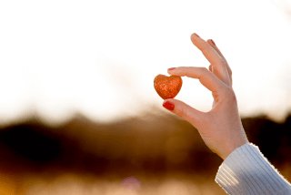 ShierPractice's tweet image. To have self compassion means remaining compassionate to one's self throughout times of inadequacy and/or general suffering. High levels of self compassion have been associated with motivation, emotional well-being, and positive affect. Read more: bit.ly/2utoCr5