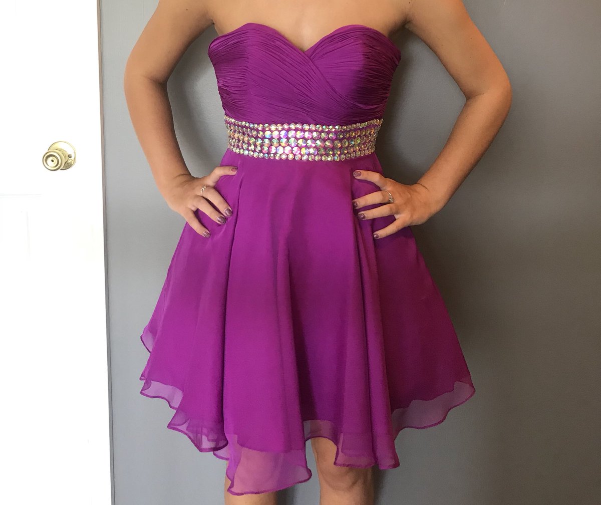 HaileyReckart's tweet photo. Selling these beautiful dresses!!
- White diamond: Size 2
- Pink &amp; Grey: Size 0
- White &amp; Cream Lace: Size S (Fits 2-4)
- Purple: Size 0 **Never worn**
Message me for prices or more info! https://t.co/rN6K49p5Uq