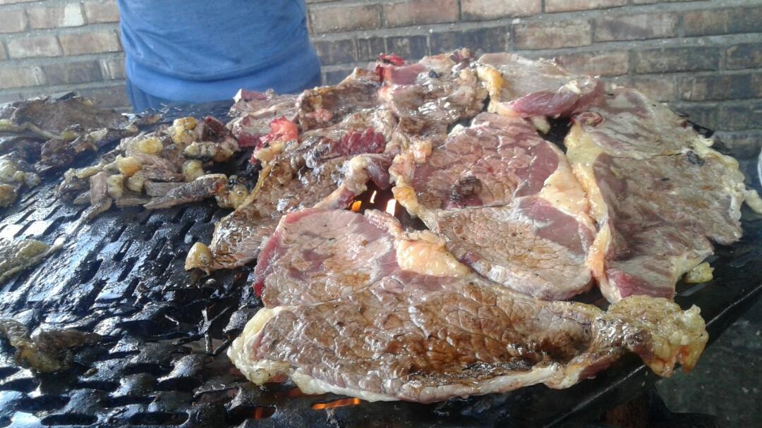 prothedesigner's tweet photo. We bring you a good meat from King'sMan Chisanyama https://t.co/dY97tLnSeo