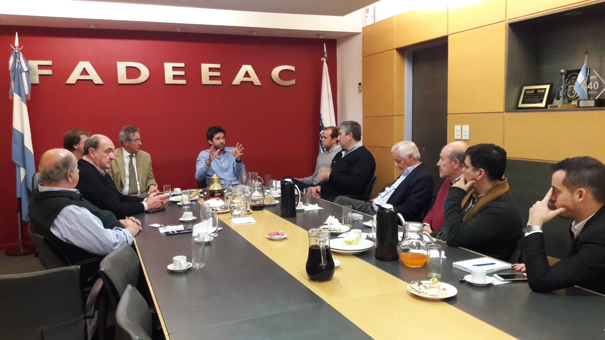 FADEEAC's tweet photo. #AHORA Se realiza en #FADEEAC una reunión de trabajo con @campraguille y representantes de #CAFAS. Encabezan el encuentro @DanielRIndart @GuillermoWerne1 @CristianBSanz y Hugo Bauza. El tema central es #escalabilidad. https://t.co/YxvI13YpeO