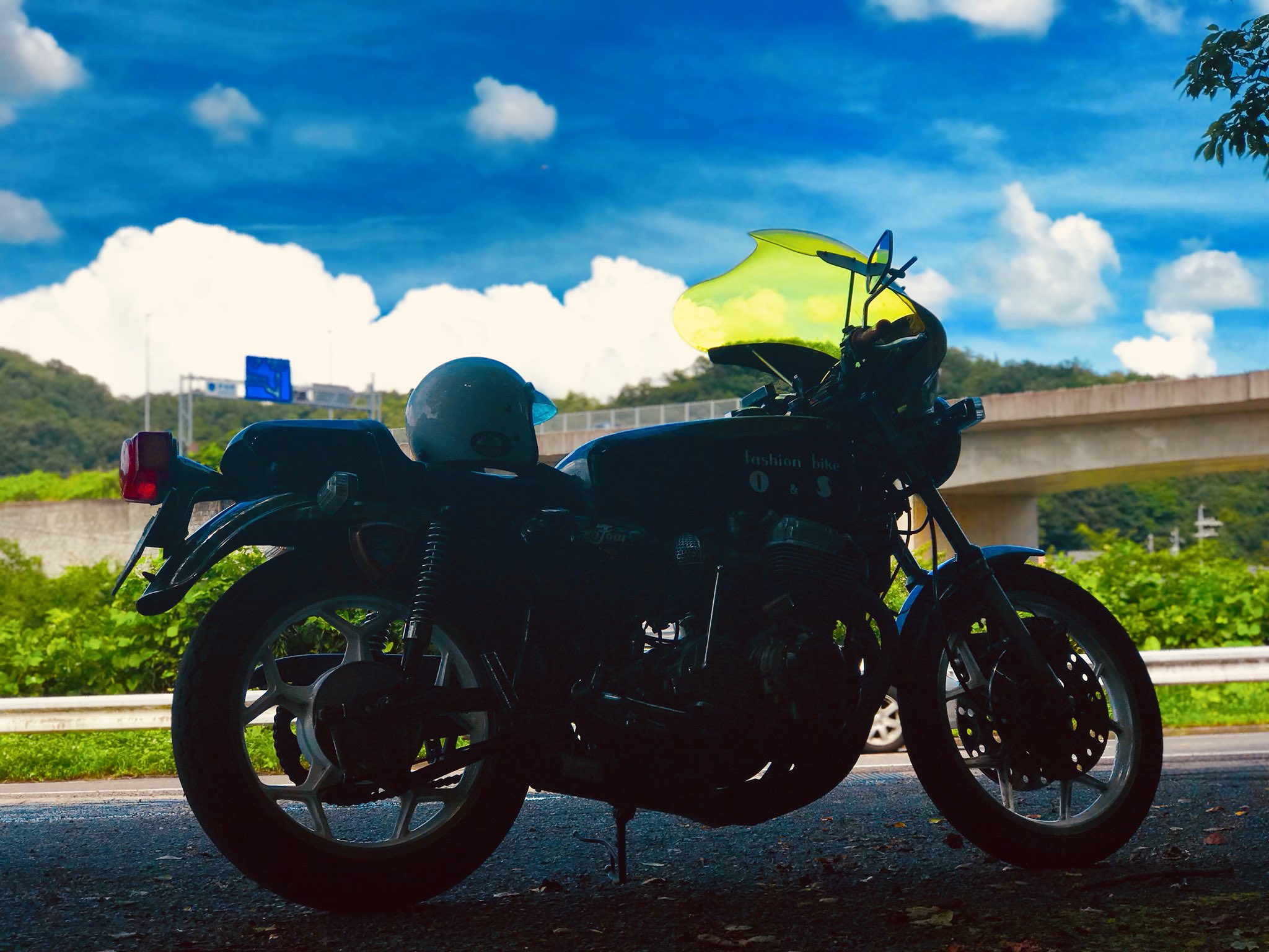 アフロ C 3店舗目 Mirage 山下達郎 Cb750 Portrait ポートレート 未来のミライ 鈴木英人 Biker 夏休み わたせせいぞう イマソラ ナナハン 細田守 夏 一眼レフ カフェレーサー ミライのテーマ バイクライフ Photogenic 入道雲 バイク アフロ C 3店舗目 Mirage 山下達郎 Cb750 Portrait ポートレート 未来のミライ 鈴木英人 Biker 夏休み わたせせいぞう イマソラ ナナハン 細田守 夏 一眼レフ カフェレーサー ミライのテーマ バイクライフ Photogenic 入道雲 バイク