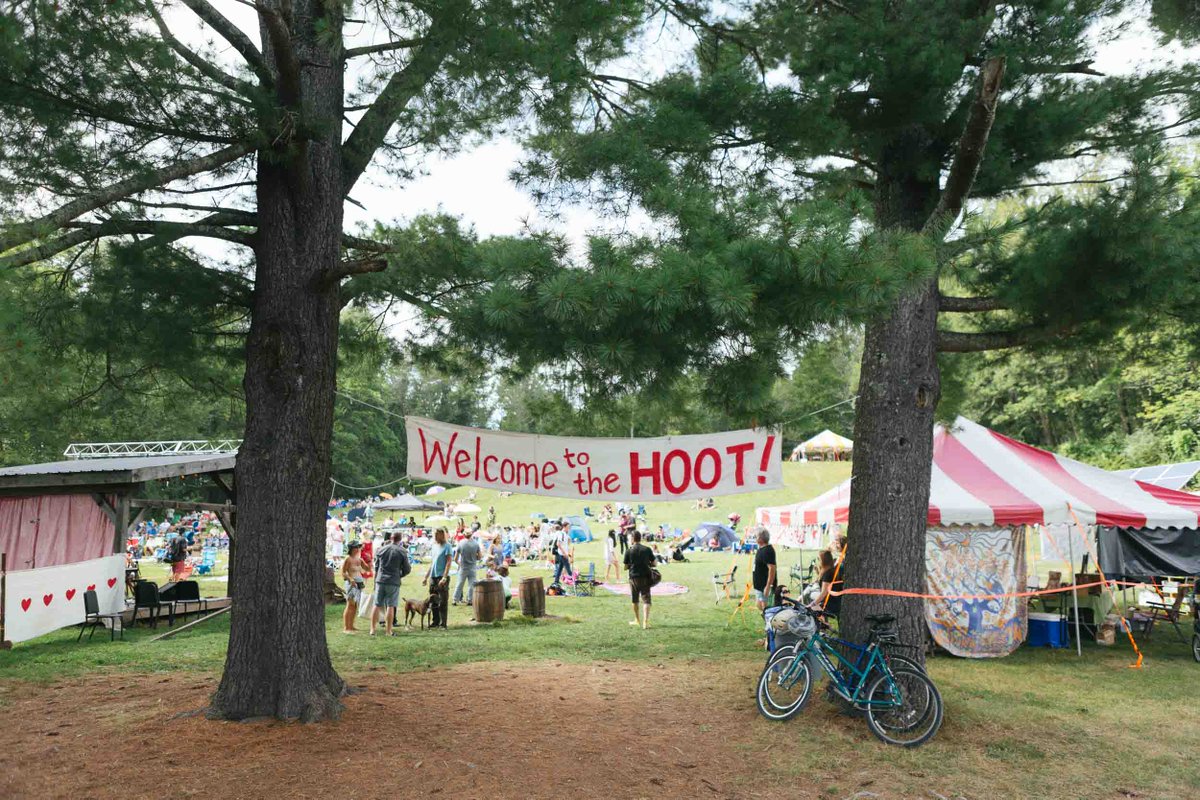 eberhardtsmith's tweet photo. We'll be at the Summer Hoot once again this year (@homeofthehoot) sharing all the action! 3 days of music, 2 outdoor stages, food + craft vendors, camping, hiking, and so much more.

🎟 https://t.co/irv9ZRNIaZ
🎥 https://t.co/ITkOxEB3Fq
🎻 http://https://t.co/VpteqYo9zO https://t.co/2dvkdT7HdN