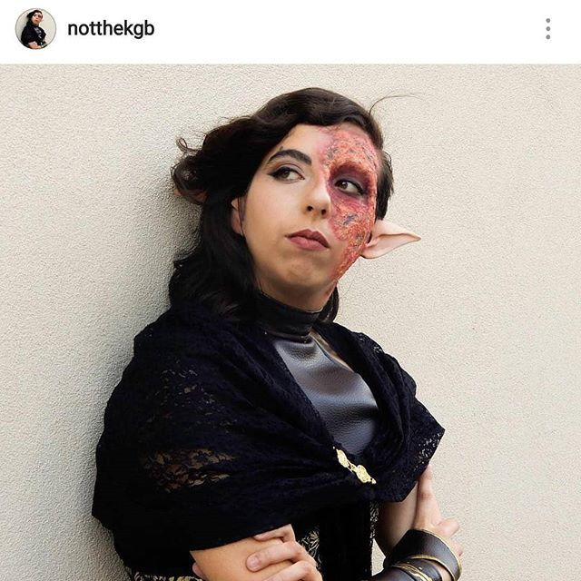 RocketProps's tweet photo. #Congrats on @notthekgb for being my 1000th #follower !  Check out her #awesome #cosplay she made for less than $50! #staytuned and giver her a #follow for some #budget cosplay #tips from her in the #future! #props #ctcon2018 https://t.co/sTFfLrVEji https://t.co/wApx4tgyXg