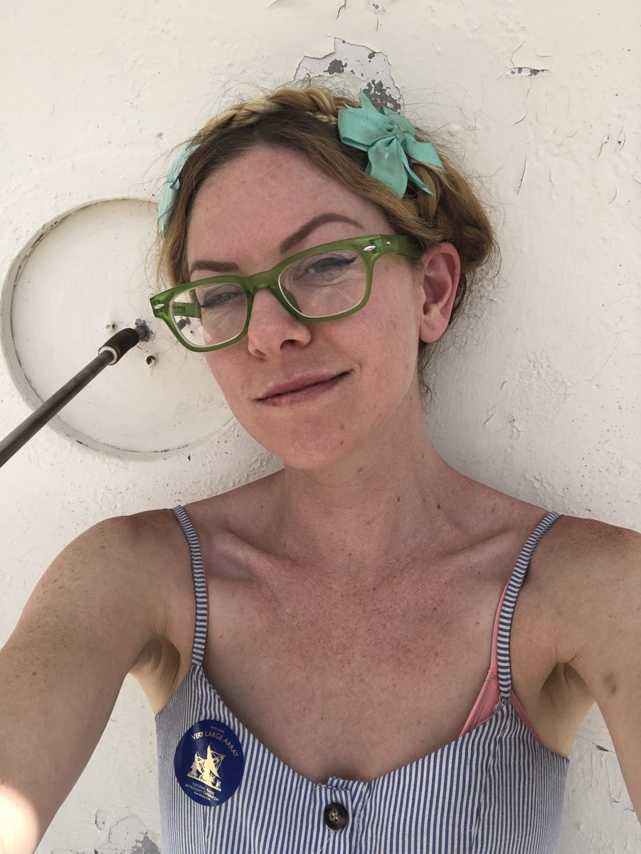 LaurenGlasses's tweet image. #VeryLargeArray #VLA and #phantasm #newmexico 🌵👽