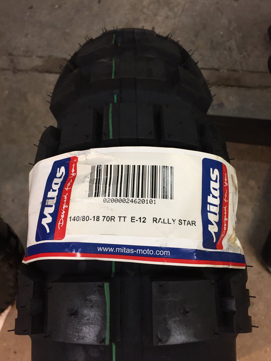 superfunkomatic's tweet image. Mitas E-12 Rally Star and Michelin Anakee Wild Tires – Tested superfunkomatic.com/2018/07/mitas-…