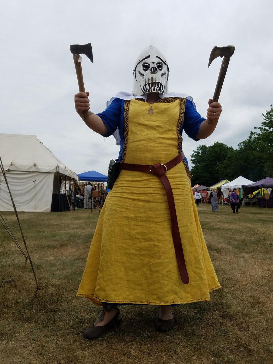 SarcastaQueen's tweet photo. When I'm not hanging out with my goats, I'm trying to medieval as hard as I can https://t.co/r33NRezFtL