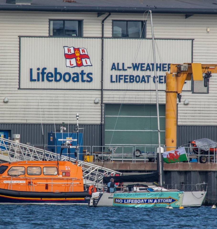 Warburton9767's tweet photo. #CeredigionLifeboatCampaign has arrived @RNLI headquarters in Poole ahead of today's AGM.

We hope that @RNLI will answer our questions openly &amp; honestly &amp; not dodge the issue by "running out of time".

Please sign &amp; RT https://t.co/AapMmiiB34

#NoLifeboatInAStorm 
#RNLIAGM https://t.co/180pqXgKRd