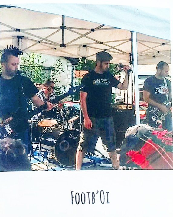 _FootbOi_'s tweet photo. 27/05/18 festival #InvasionDeLucanes #SkateParkLibourne #PunksNotDead #footboi #drinkingclasscrew #RockNOi https://t.co/WkW9pgUV6c