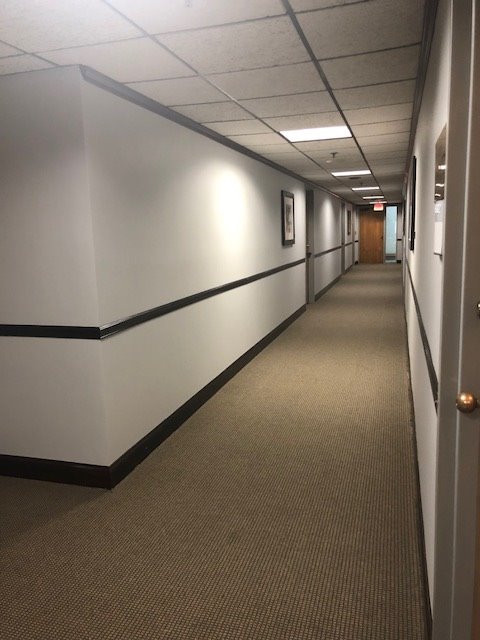 davidassociate's tweet image. 6415 Lakeview Corporate Center has beautifully serene lake views, plenty of available parking and is close to shops, restaurants and highways. There is an entry code system, and many of the suites are recently renovated!

Please contact Molly at: (561)249-2692 or (561)832-9785