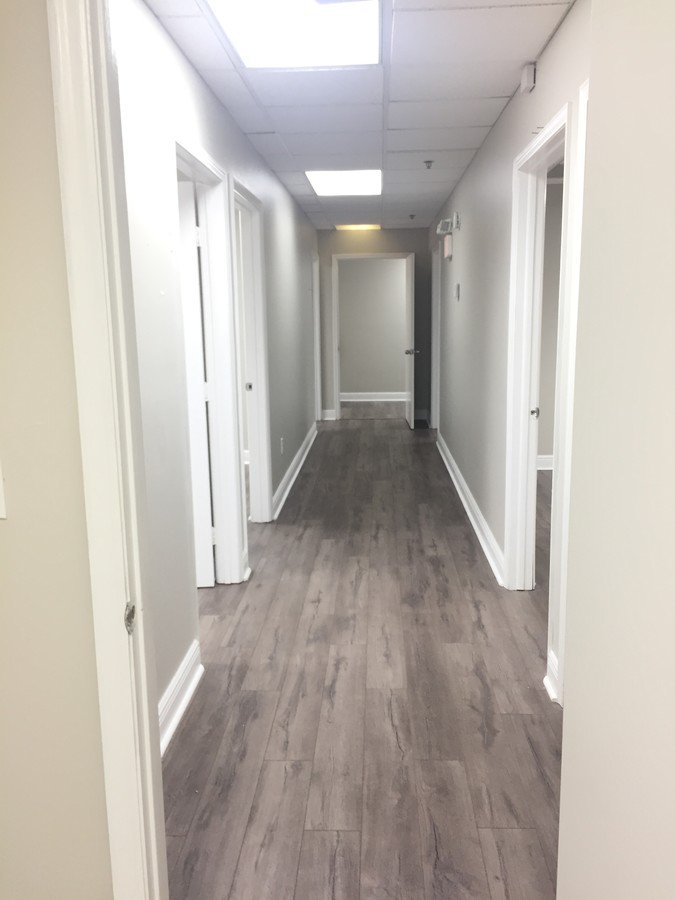 davidassociate's tweet image. 6415 Lakeview Corporate Center has beautifully serene lake views, plenty of available parking and is close to shops, restaurants and highways. There is an entry code system, and many of the suites are recently renovated!

Please contact Molly at: (561)249-2692 or (561)832-9785