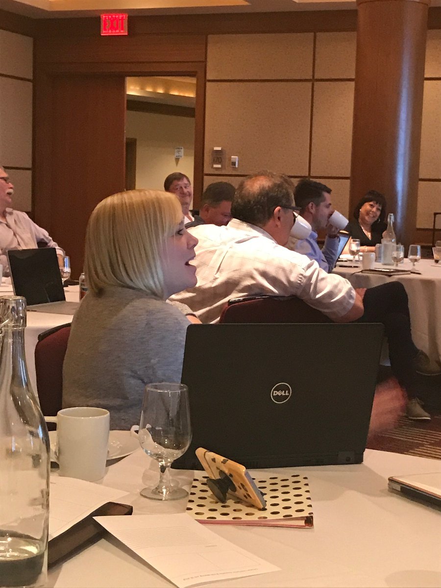 ConstructionCAN's tweet photo. Chief operating officers of our partner associations are meeting in Ottawa for the betterment of the #CDNconstruction industry. #WorkingHardforOurMembers @lethconst @GVCANews @HHCA_1920 https://t.co/8iNK8KuIj7