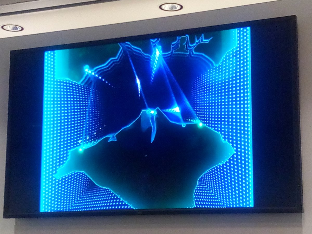 hileaf's tweet photo. It was fab to again hear from @DebbieDavies who introduced her #FerryLights project... Changing an environment that you aren't in plus responding to the user - it was great to see it displayed in the foyer! #TECHniqueUK #digitalarts #cheerlights https://t.co/6zTKGeezNq