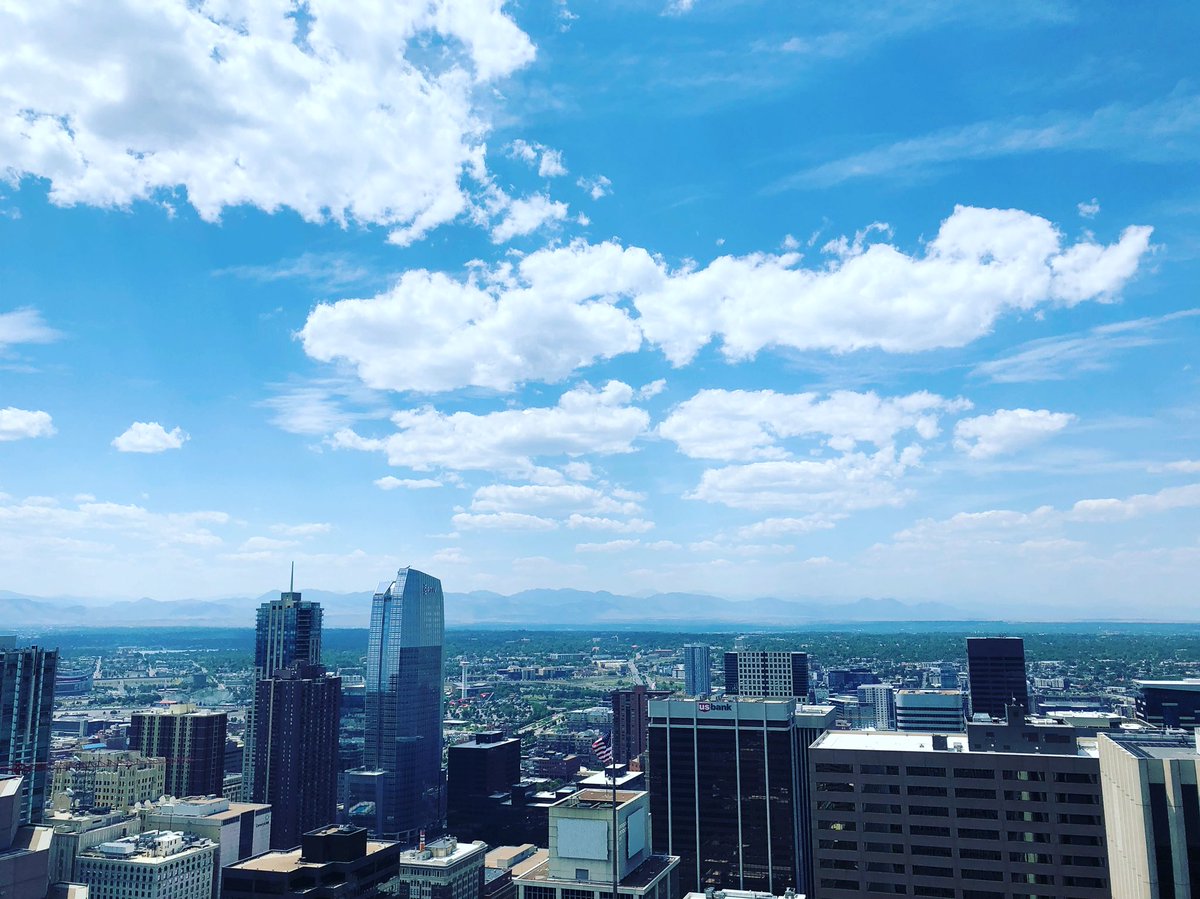 AaronKlein's tweet photo. Gorgeous view from the venue for the Denver stop on the Fearless Investing Tour! Looking forward to hanging out with some great advisors here. #FITour https://t.co/CtXwqVQuHF