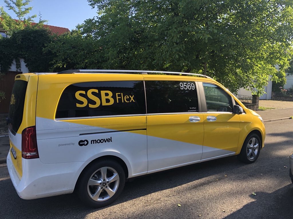 Mi_Kuhn's tweet photo. #Stuttgart's public transit agency #SSB has teamed up with @Daimler-owned #MaaS platform @moovel to offer an on-demand #ridesharing service. So much fun to ride a #SSBFlex shuttle, powered by moovel on-demand #tech. #AI https://t.co/mvfXybutAI