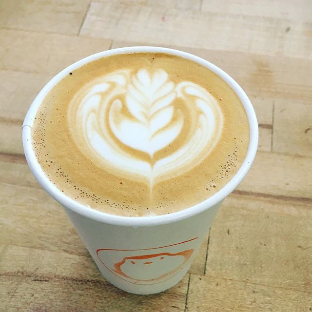 💕 • • #fortheloveofcoffee coffeetime #coffeeshop #mocha #latteart #cappuchinotime #caffeine #caffeinelover #coffeeshopvibes #sfcafe #sfcoffee #coffeegeek #espressomachine #espressotime #lunchbox #foodie #sffoodie #sfcafe #robinscafe #latteart #rosetta #coffeeartist #coffeepho