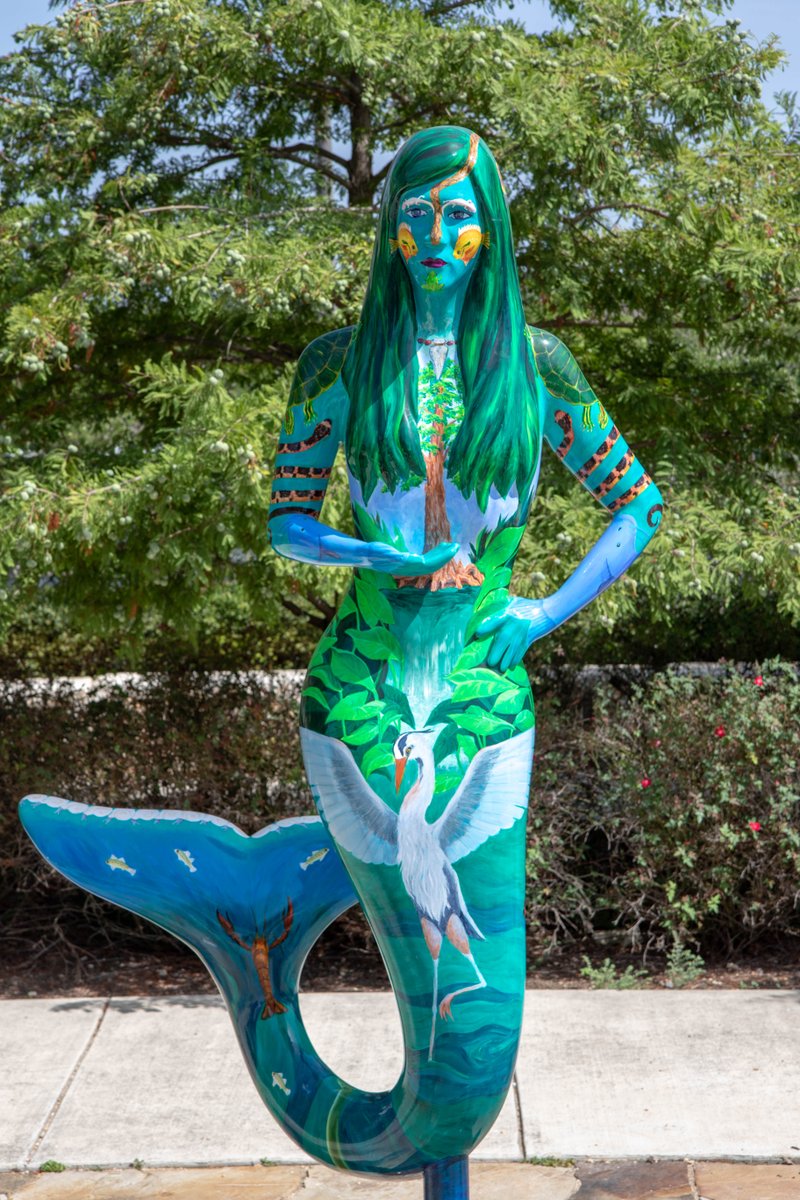 CityofSanMarcos's tweet photo. Today's #MermaidMarch spotlight is on the stunning "Aqua Reina," by Jamie Kimmel Shelton!
Learn more at https://t.co/Qzu2U3ZwPQ. Don't forget! If you post a selfie, tag us and use the hashtag #mermaidsmtx! https://t.co/GqHC7HgmPq