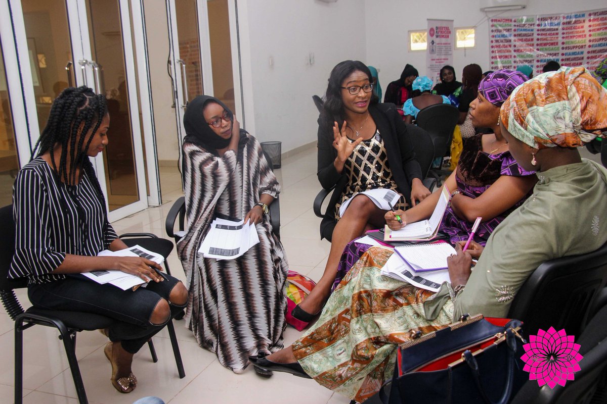 AishaMusaUmar3's tweet image. Group discussions on how to cost your product #TrainedByDaw #Support #Engage #Empower #Wearedaw #He4daw #IamDaw #DawCon18 @WomanDigital @KDMobp @KadHub @K_hadi8 @GovKaduna