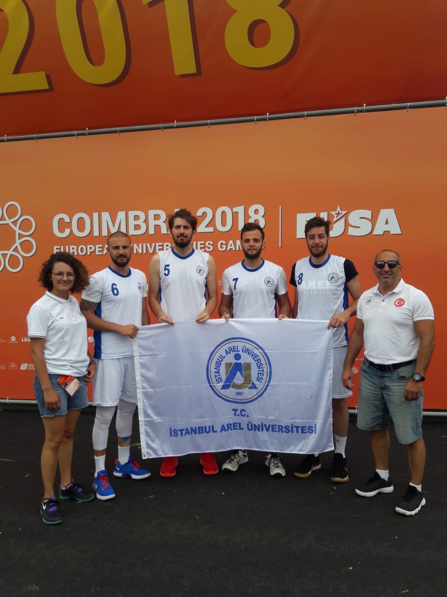 3x3 Erkek Basketbol Takımımız Portekizde düzenlenen Avrupa Üniversite Oyunlarında Uni of Girona ile oynadığı 3.lük maçını 18-19 yenerek Avrupa 3.sü olmuştur🎉🎉🎉🏆🥉💪
#TebriklerTakım💪
<a href="/areledu/">İstanbul Arel Üniversitesi</a> <a href="/eug2018/">EUG2018</a>
