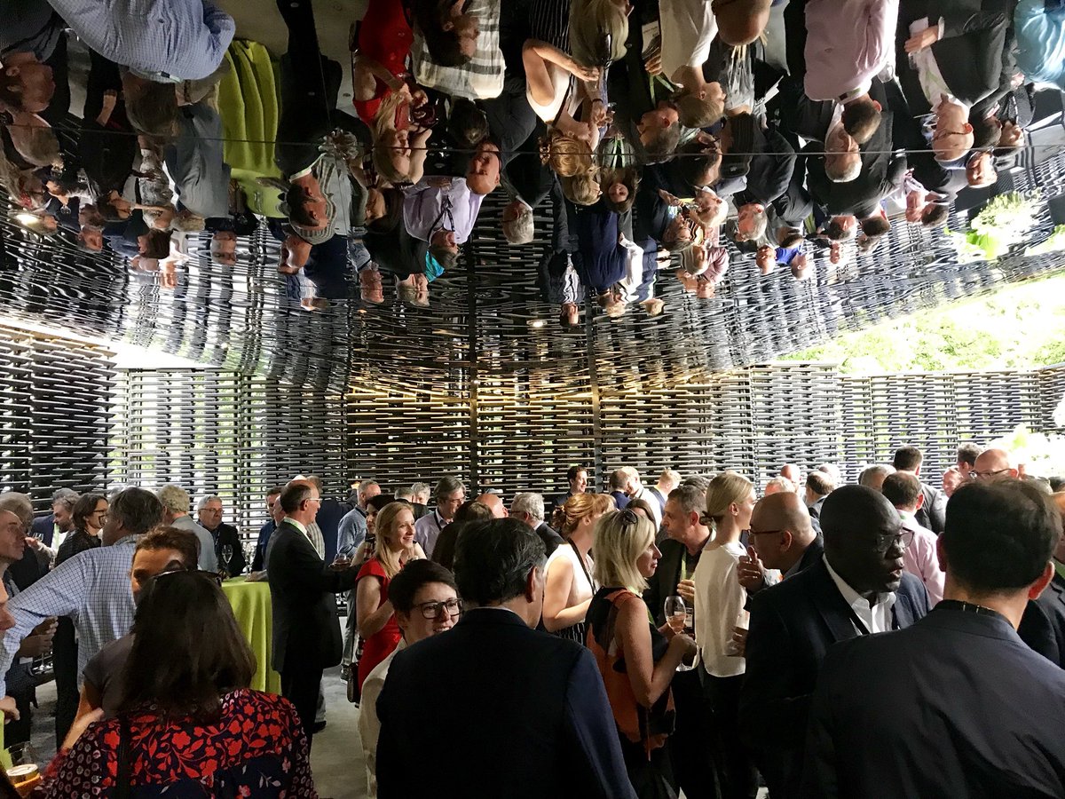 Dancing on the ceiling.
.
<a href="/SerpentineVenue/">Serpentine Venue</a> <a href="/SerpentineUK/">Serpentine</a> #serpentinepavillion2018 #summerparty #AandBEvents <a href="/EventConcept/">Event Concept</a> <a href="/VeeversCarter/">Veevers Carter</a>