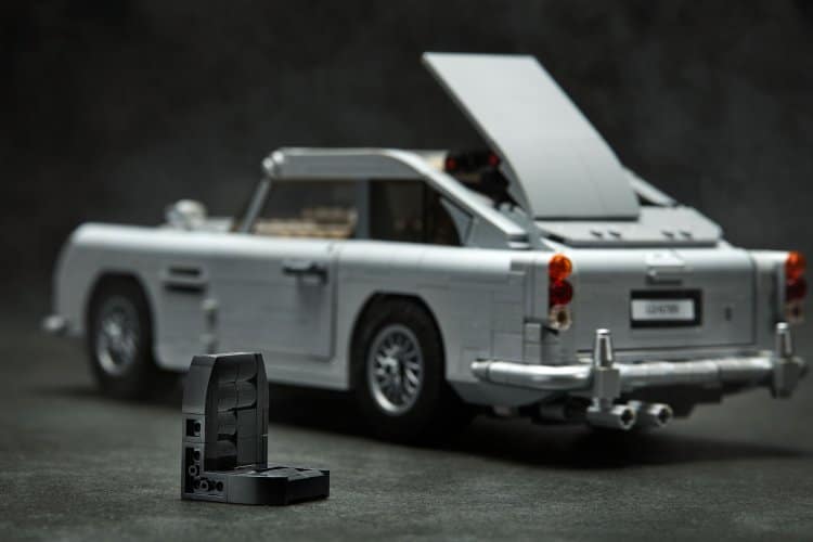 TOY_PEOPLE_NEWS's tweet photo. Must have one!!
LEGO 10262 Creator Expert James Bond Aston Martin DB5
⇒https://t.co/r7tMU561Cf
#LicenseToBuild #LEGO #LEGO10262JamesBondAstonMartinDB5 #LEGOCreator #CreatorExpert #JamesBond #AstonMartinDB5 https://t.co/hhZDfPncz3