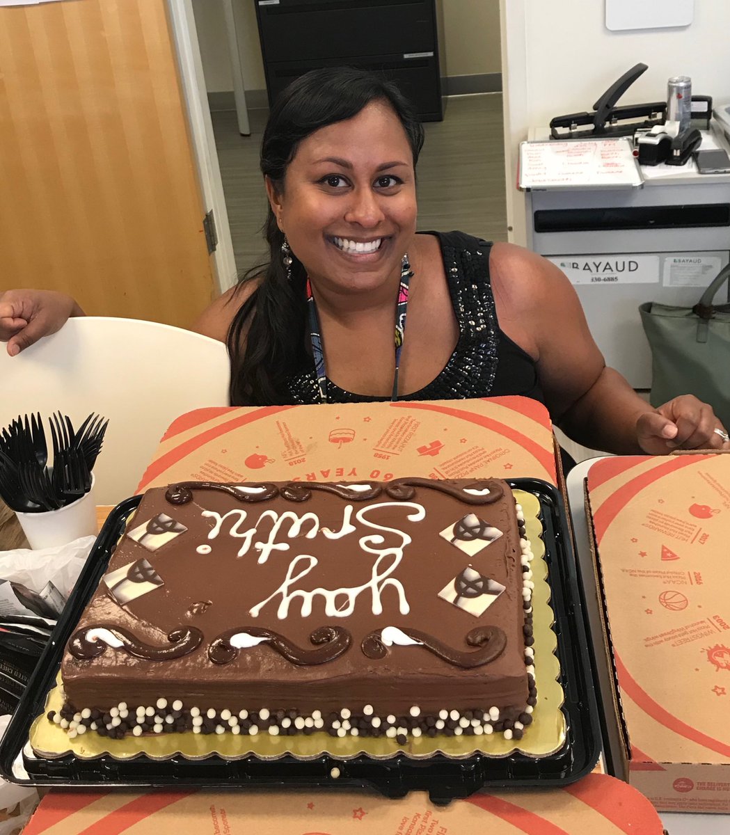 Dr_anneStratton's tweet photo. A wonderful resi/ fellow on to the next phase. Best of luck to you- we know you’ll rock it! @ThomasMDPhD https://t.co/FvvyTWVFHF
