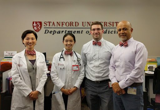 Stanfordmedres On Twitter How Many Doctors Does It Take To Tie A Bow Tie The First Of Many Life And Medical Lessons With Dr Abraham Verghese Cuttingforstone Stanford25 Bedsiderounds Chiefresidents Https T Co Vjitc9cjnb