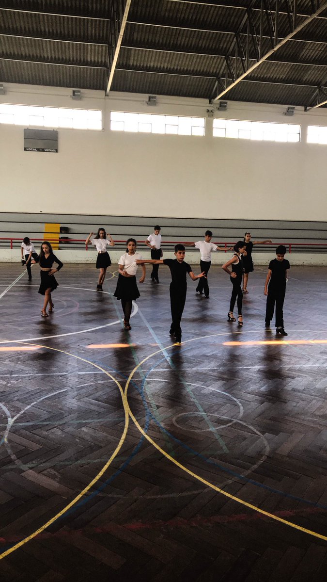 fpdd_oficial's tweet photo. CNDD | Júniores Open | Aprendizagem, persistência, dedicação 👊🏽💪🏽🔥 #FPDD #DançaDesportiva https://t.co/ZguISovcwl