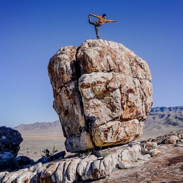 arciris_climb's tweet photo. Live our life along the boundary🔥                                             @moonmountainman https://t.co/B3OzTH6whX