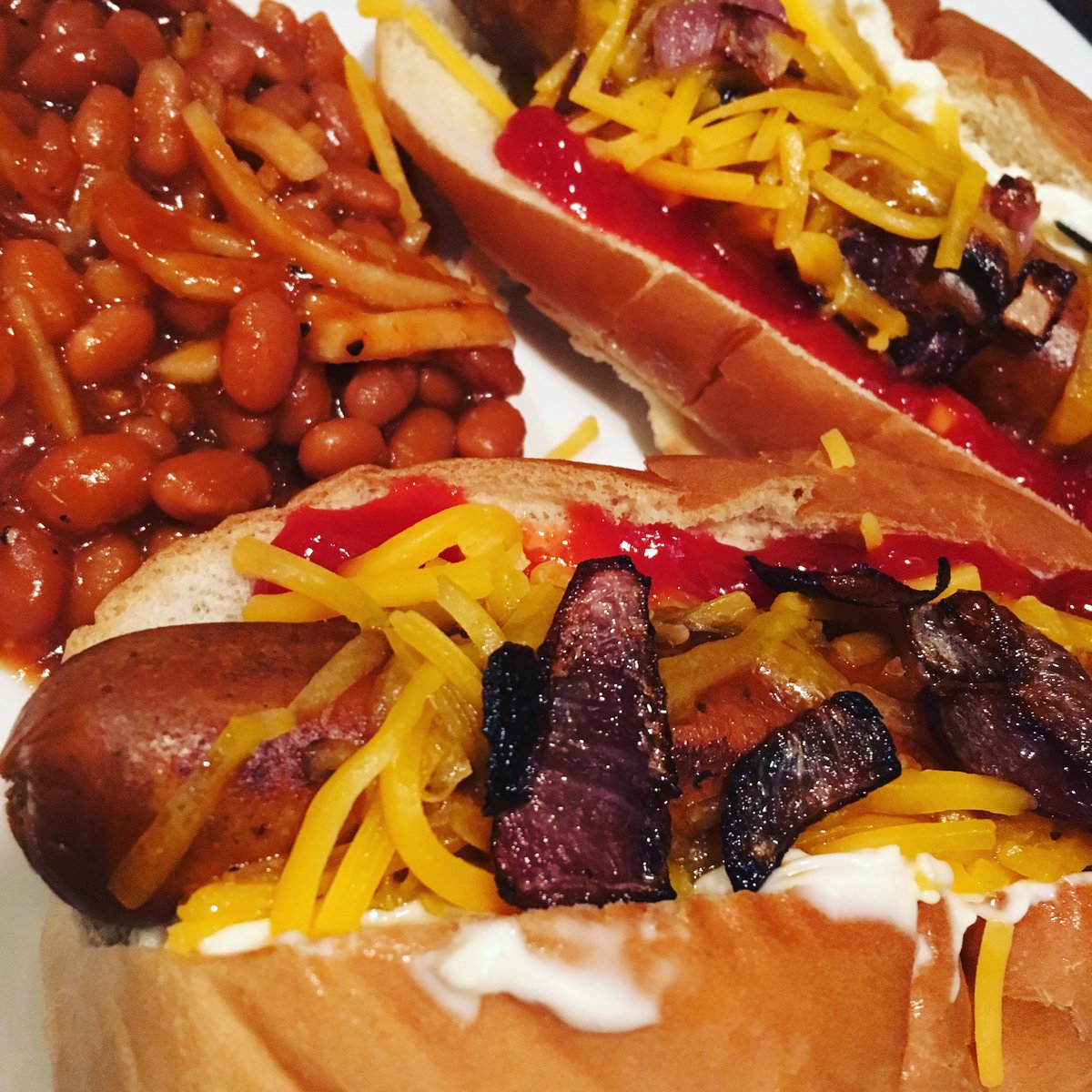 ThisFloridaMom's tweet photo. We had @fieldroast frankfurters for dinner tonight to celebrate #nationalhotdogday. 😍 I always have to add sautéed onions, mayo and ketchup no matter what. How do you eat yours? #floridalife #blogginmamas #momtribe #momsofinstagram #kidsofinstagram #vegan #vegetarian https://t.co/qZKi9sB9m5