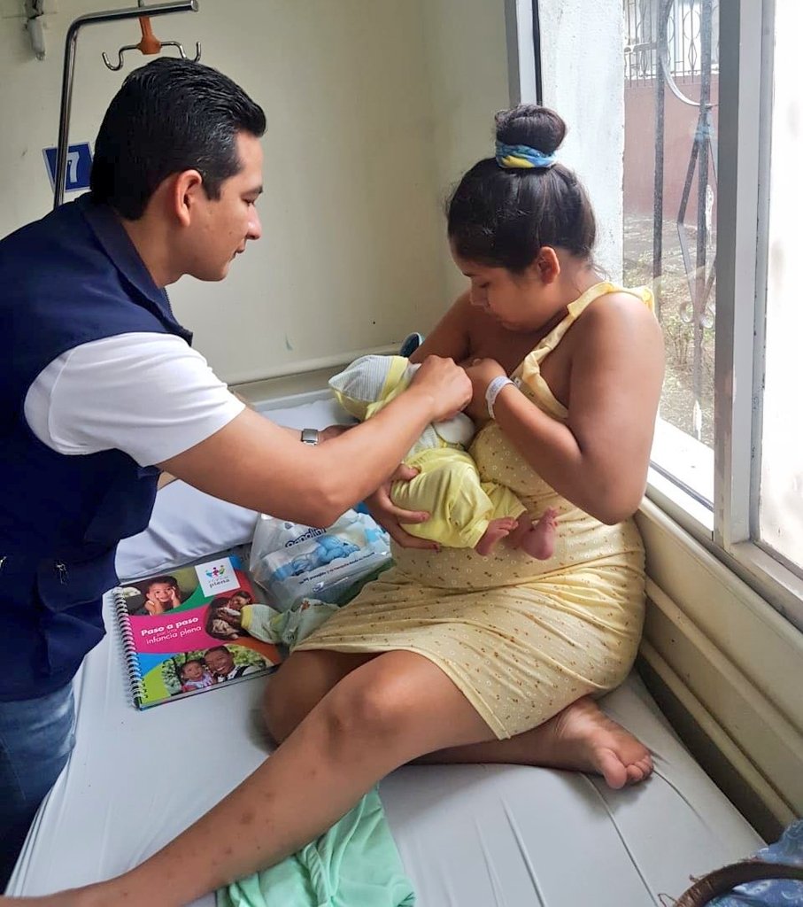 DPS_LosRios's tweet photo. #Guayas| La #LactanciaMaterna es el único alimentó que su hijo necesita durante los 6 primeros meses de vida. Son parte de los consejos de la guía paso a paso entregada por pediatras en Hospital Dr. José Cevallos Ruíz, en Yaguachi https://t.co/ujzb2jHonw