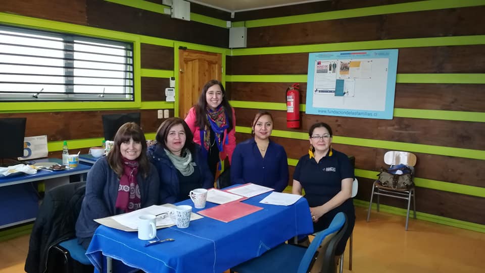 TlcLos's tweet photo. Encuentro territorial @TlcLos @jorgealmonacid @dsocial_gob Región de Los Lagos 13 de Julio 2018. Gratificante jornada de trabajo en equipo, incluida la colega  del Telecentro Rios Patagonicos de Punta Arenas quien trabajo con nosotros vía Skype. https://t.co/Dlmyy18wN9