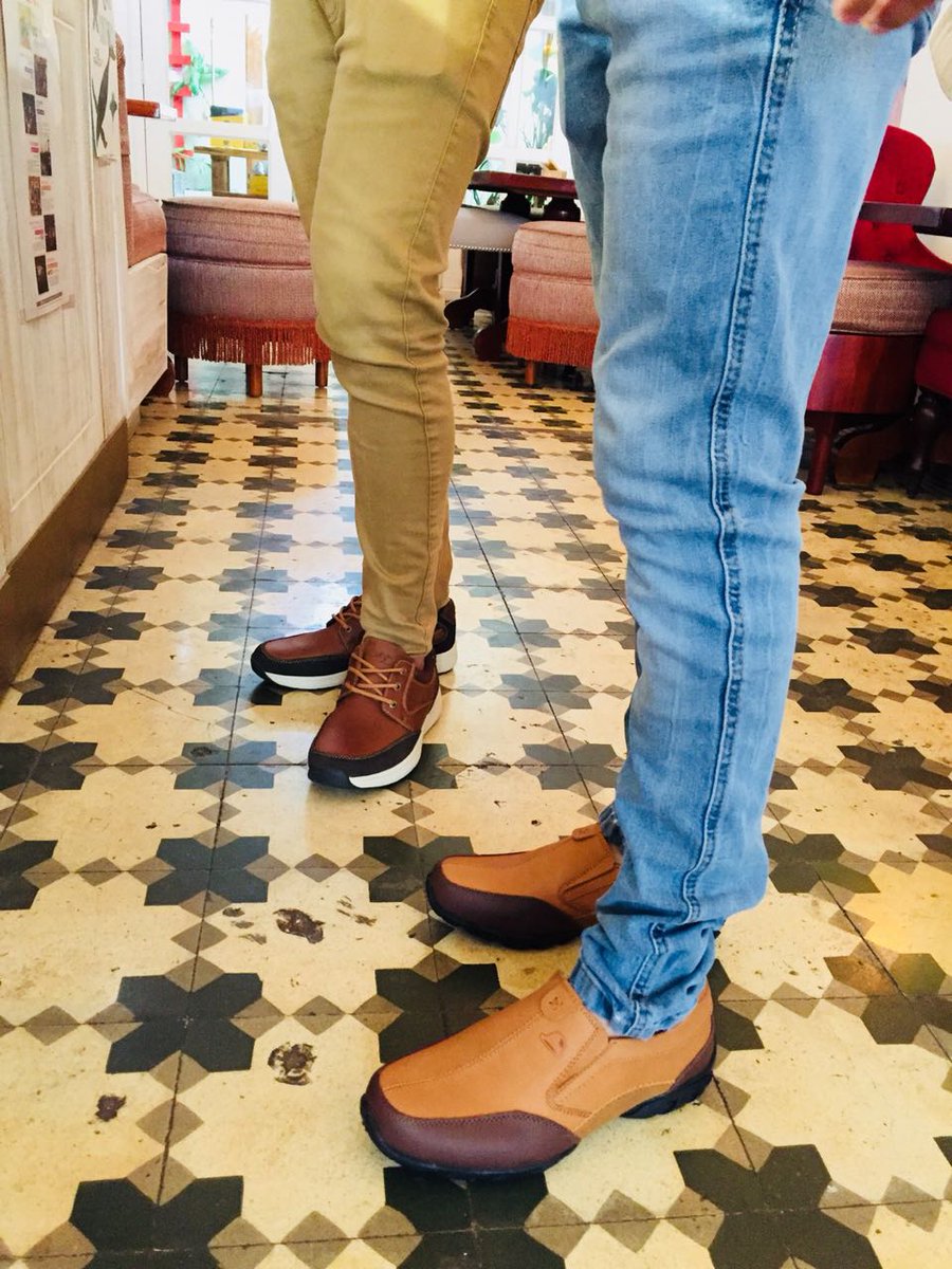 mrjonesla's tweet photo. ¿Aún no conoces nuestra nueva colección? Estilos para toda ocasión...
.
.
.
.
#nuevacolección #comodidad #mensfashion #100%cuero #shoes #fashionforward https://t.co/eOcpBthf83