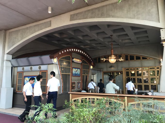 22年7月 9月分更新 ディズニーシーで飲み歩き お酒の種類 場所を元キャストが解説