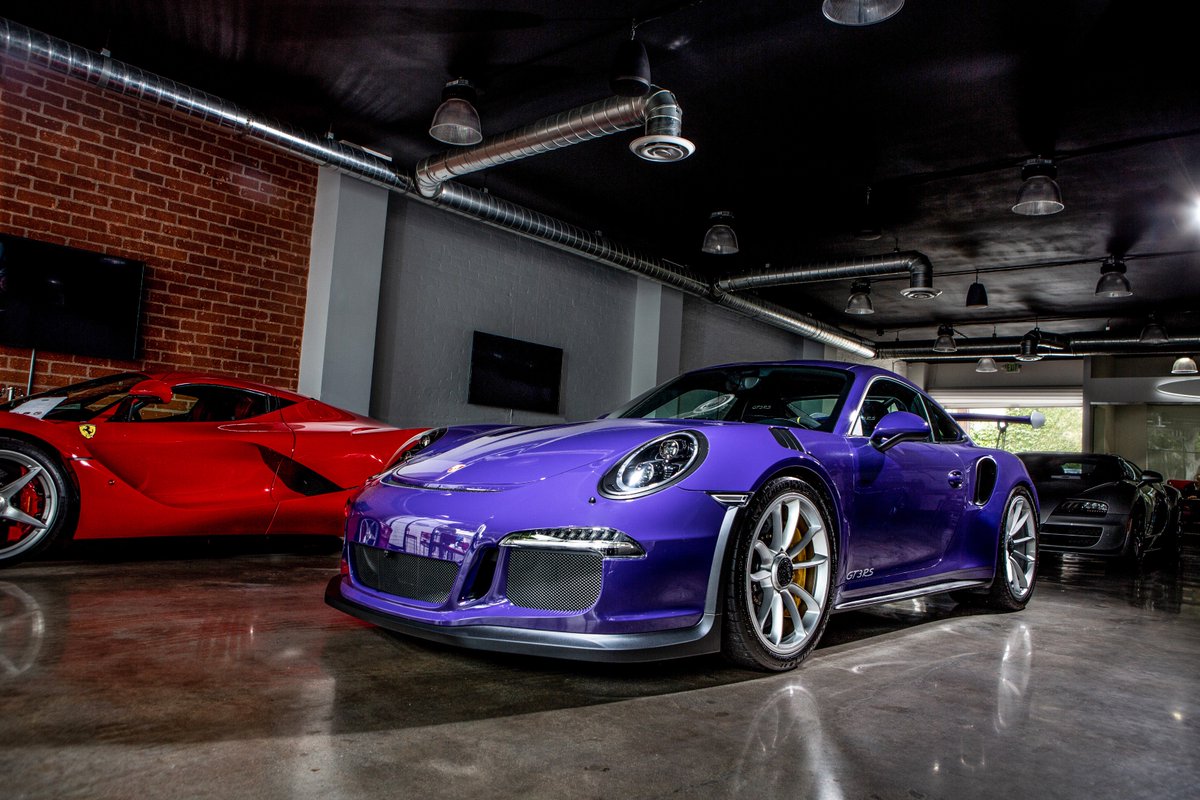 putnamleasingco's tweet photo. The GT3RS in Ultraviolet. Enjoy this dream car the smart, sensible way via Putnam Leasing. Call 800.278.0071 to drive this very special Porsche away today!

#PutnamLeasingCo #PutnamLeasing #Hypercars #SuperCar #ExoticCar #Porsche #GT3RS #Ultraviolet https://t.co/0jJ3PbrBem