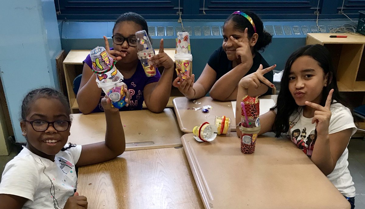CuriousonHudson's tweet photo. Today at the Mosholu Montefiore Community Center-PS8, our attendees created beautiful, colorful zipper cases from recycled materials! #STEAM #STEM #STEAMCampRevolution #diy #maker #makers #science #recycle #make #letsdostuff #Bronx #sustainability #upcycle #summercamp #camp https://t.co/OKrtzKhxV7