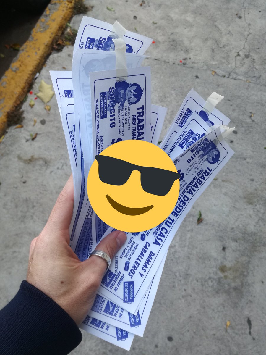PAG_Ecatepec's tweet image. ¡Vecinos de #Ecatepec!
¿Cómo puedes mejorar tú entorno? 
Sí ha tú casa has de caminar, los Postes en tu camino puedes limpiar. ✌🏻😎
#LosBuenosSomosMás 
#PoderAntiGandalla
#EcatepecEsNuestraCasa