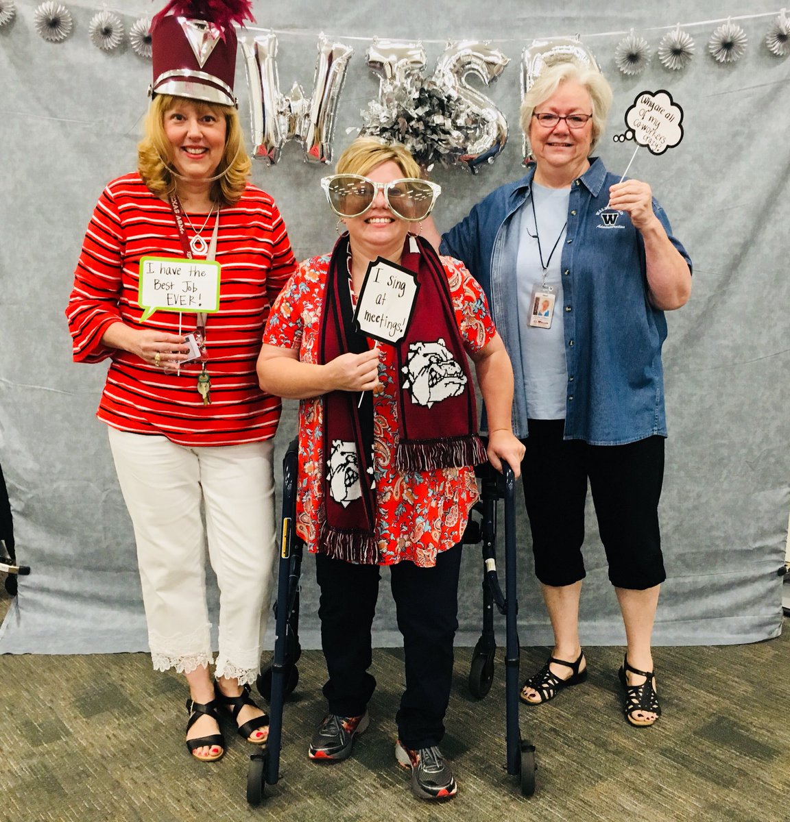 AngieKDavis19's tweet photo. @WallerISD Curriculum Team rocks! So thankful for them! The best! #WISDislucky #WISDadmin18 https://t.co/jRAZK1DJyf