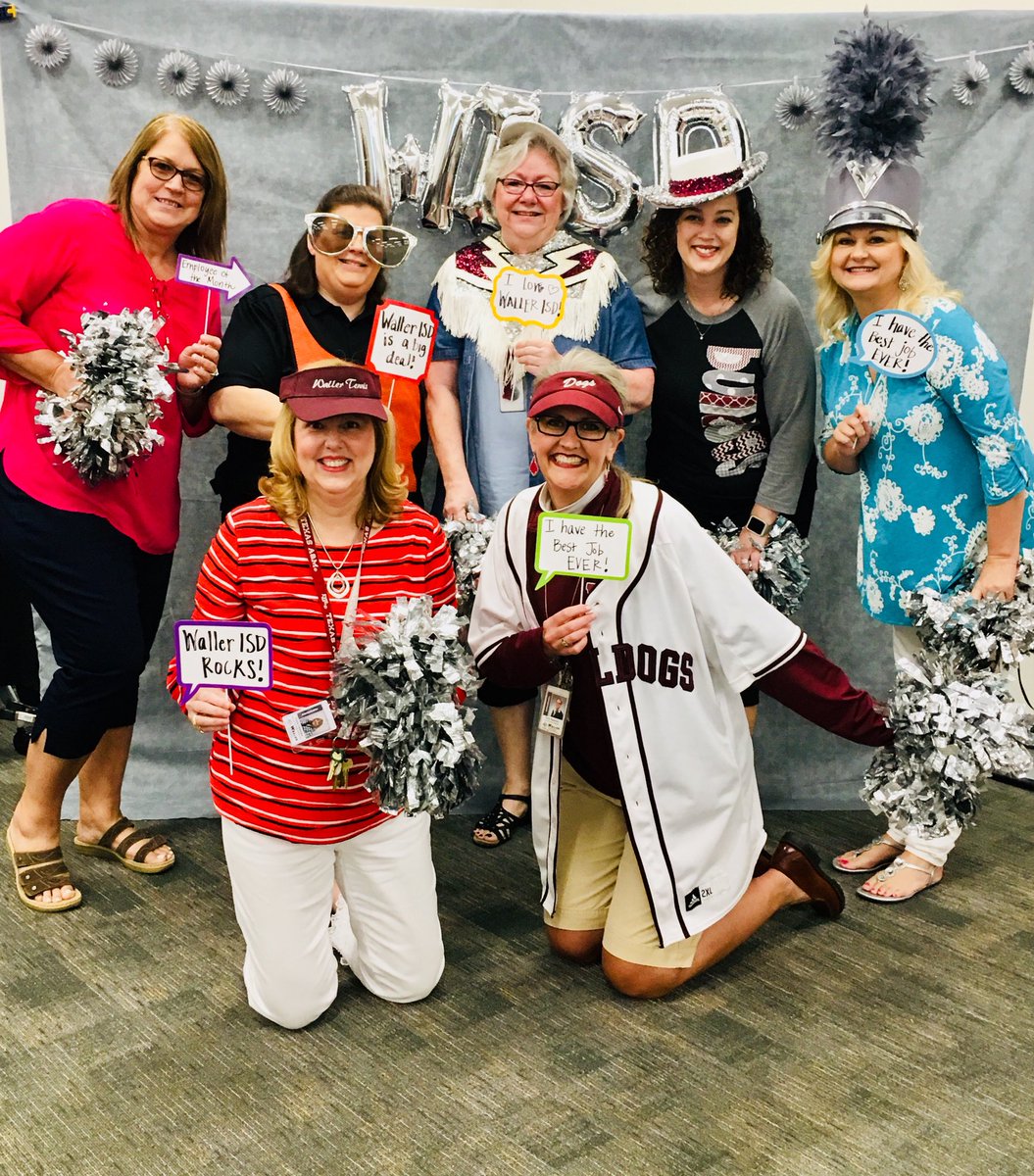 AngieKDavis19's tweet photo. @WallerISD Curriculum Team rocks! So thankful for them! The best! #WISDislucky #WISDadmin18 https://t.co/jRAZK1DJyf