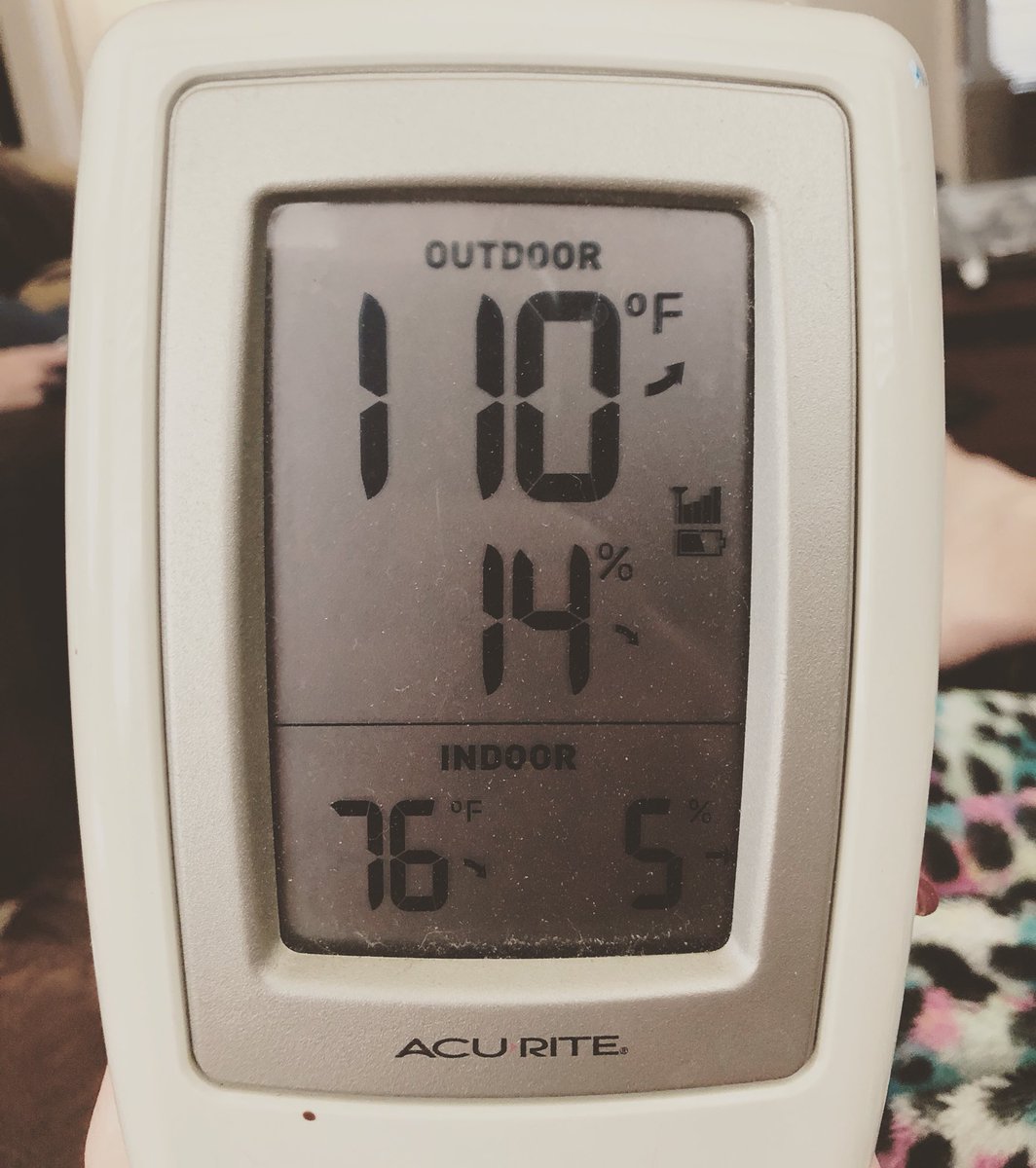 Bethers0314's tweet image. We’re just here in Texas... waiting to spontaneously combust. #itshot Why does Texas have to do everything bigger???? 😫😫🔥🔥