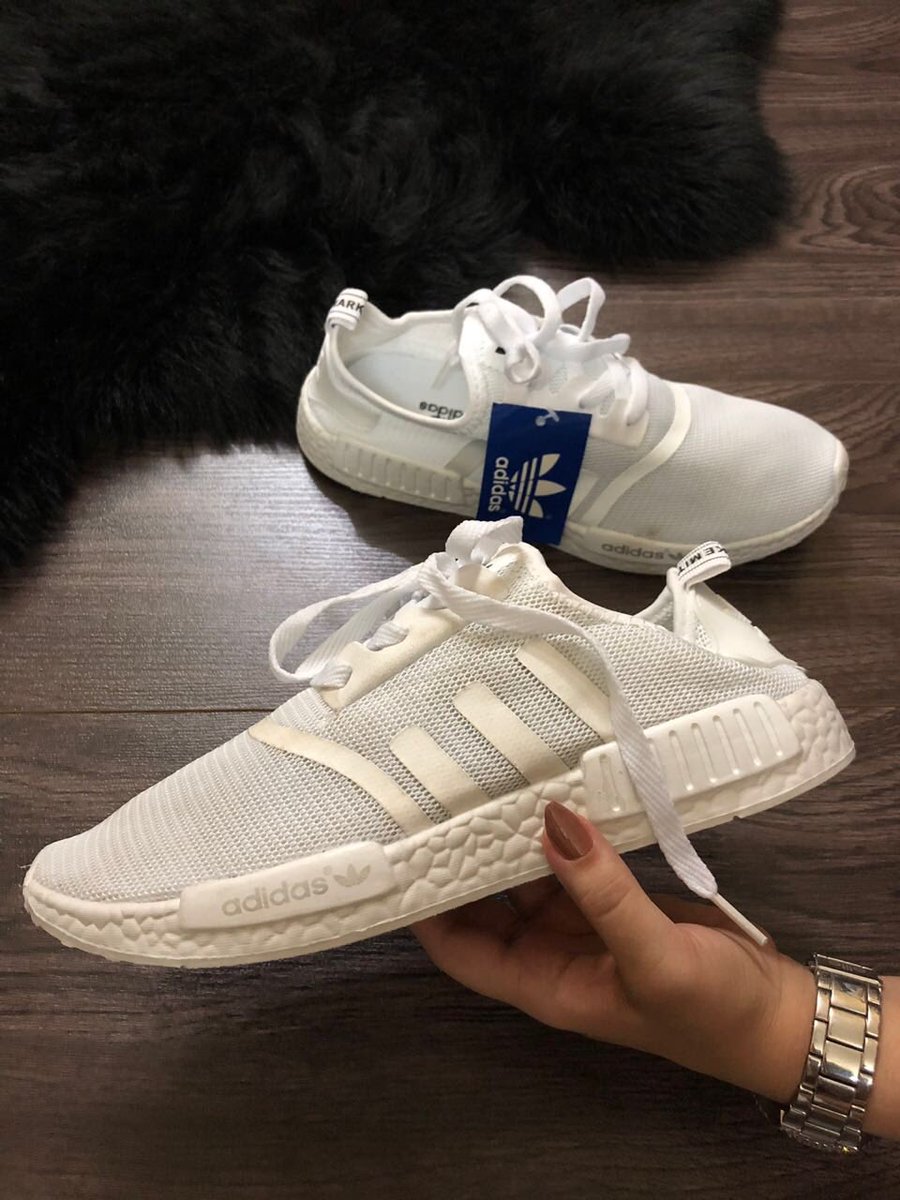 متجر شوز On Twitter شوز اديداس التوصيل فوري خلال اقل من ٢٤ ساعة والدفع عند الاستلام متوفرة جميع المقاسات ب ١٥٠ ريال