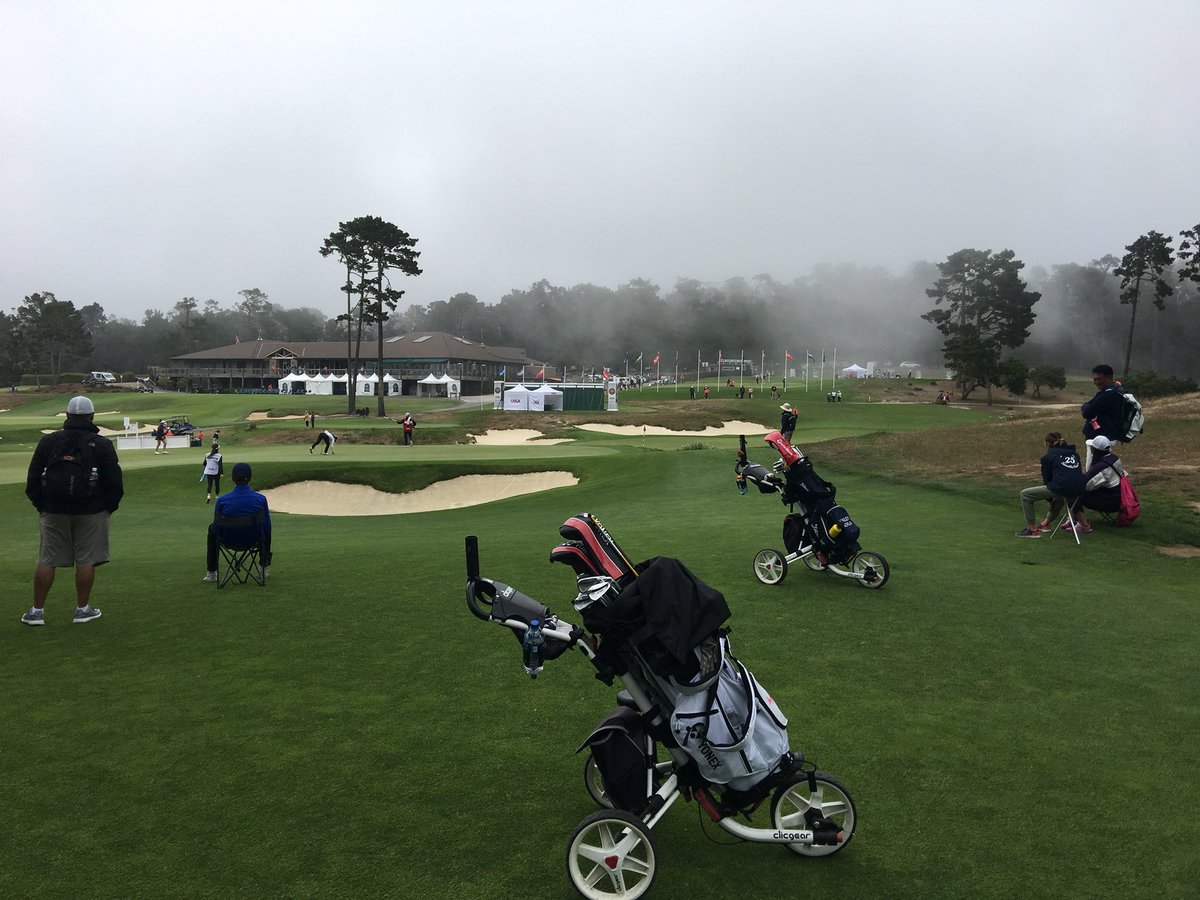ChrisGlossner's tweet photo. Looks like the fog is starting to toll in again here @poppyhillsgc a look from #7 green towards the clubhouse and practice facility. #matchplay #allsquare #backtoeven #fightingback https://t.co/f2eeF8jcRK