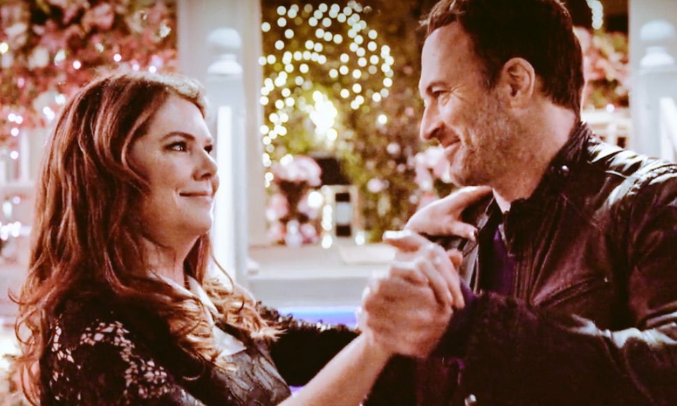 buffysfred's tweet image. 30. Lorelai Victoria Gilmore/Luke Danes #JavaJunkies #GilmoreGirls
“But she didn’t go away! Did she?”