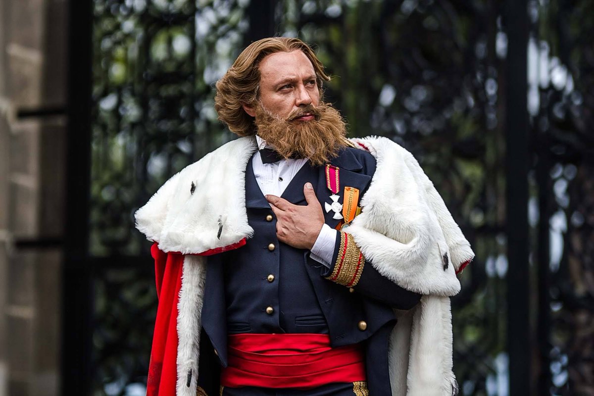 Museodehistoria's tweet image. ¡En estas #vacaciones  "Imperio" extiende sus funciones! Acompaña a Maximiliano de Habsburgo durante los últimos 3 días de su vida en esta puesta en escena| Viernes a domingo, 8 pm|Boletos en taquilla, abierta de jueves a domingo, 11 a 17 h., o Sistema Ticketmaster. #teatro