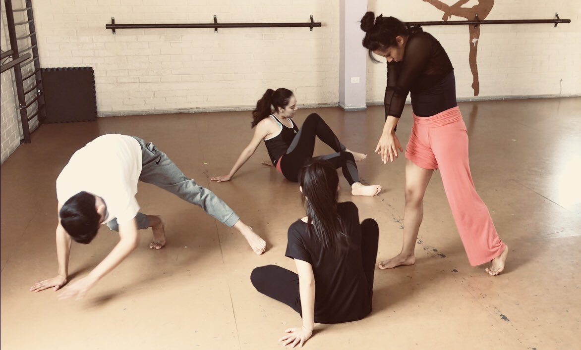 MegillandCo's tweet photo. #makingdance in Puebla. https://t.co/YFYF0e062N